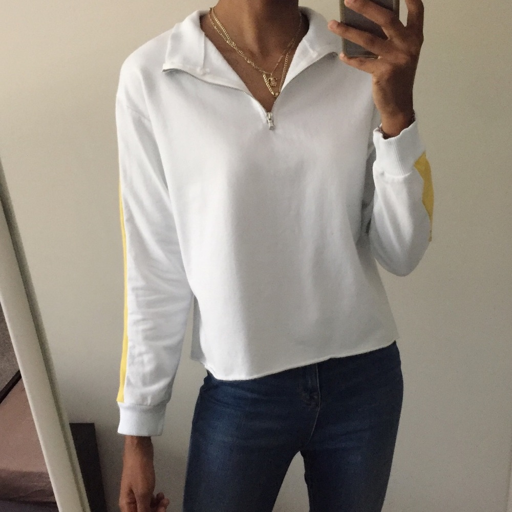 SOLD! โข โณ American Eagle Half Zip Cropped Pullover - Picture 6 of 8